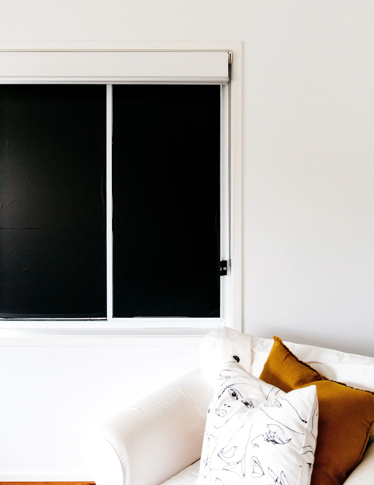 100% Instant Blackout Blinds